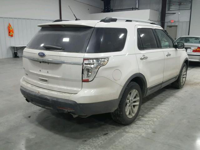 1FMHK7D80BGA39019 - 2011 FORD EXPLORER X WHITE photo 4