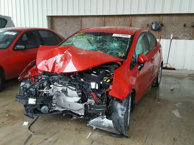 KNADM4A3XF6441496 - 2015 KIA RIO LX Կարմիր լուսանկար 2