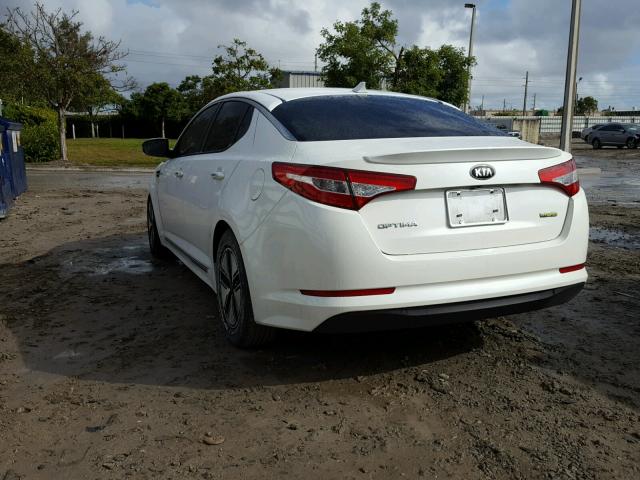 KNAGM4AD9D5060179 - 2013 KIA OPTIMA HYB WHITE photo 3