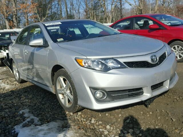 4T1BF1FK9CU144113 - 2012 TOYOTA CAMRY BASE SILVER photo 1