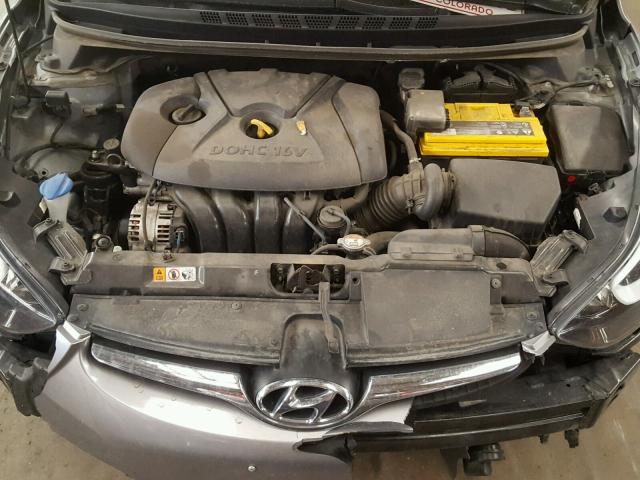 5NPDH4AE0GH711772 - 2016 HYUNDAI ELANTRA SE GRAY photo 7