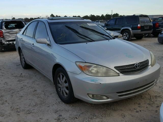 4T1BE32K24U888061 - 2004 TOYOTA CAMRY LE SILVER photo 1