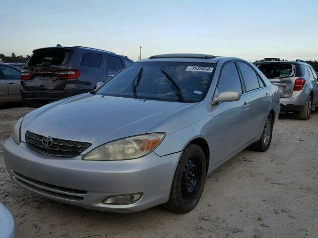 4T1BE32K24U888061 - 2004 TOYOTA CAMRY LE SILVER photo 2