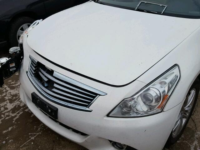 JN1CV6AR2AM454049 - 2010 INFINITI G37 WHITE photo 7