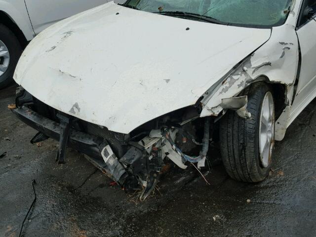 1N4BL11E63C209350 - 2003 NISSAN ALTIMA SE WHITE photo 9