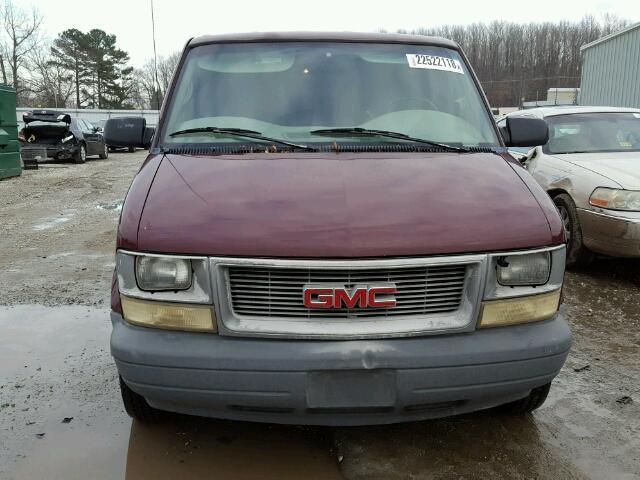 1GTDM19X22B517092 - 2002 GMC SAFARI XT MAROON photo 9