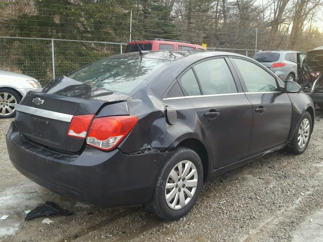 1G1PC5SH5B7105657 - 2011 CHEVROLET CRUZE LS BLACK photo 4