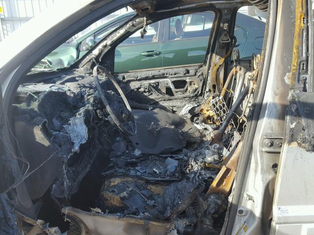 2CNDL73F156097916 - 2005 CHEVROLET EQUINOX LT SILVER photo 5