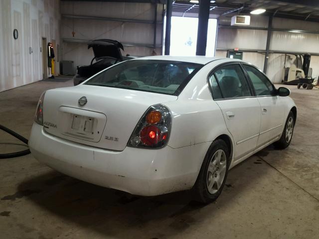 1N4AL11D12C275774 - 2002 NISSAN ALTIMA BAS WHITE photo 4