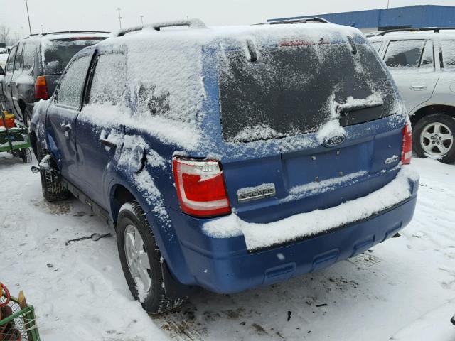 1FMCU93769KD05840 - 2009 FORD ESCAPE XLT BLUE photo 3