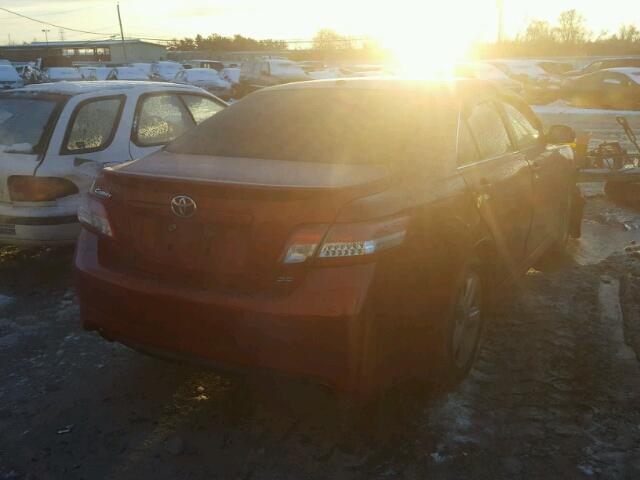 4T1BK3EK3BU119134 - 2011 TOYOTA CAMRY SE RED photo 4