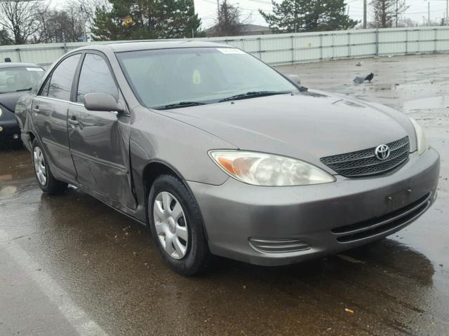 4T1BE32K22U629017 - 2002 TOYOTA CAMRY LE GRAY photo 1