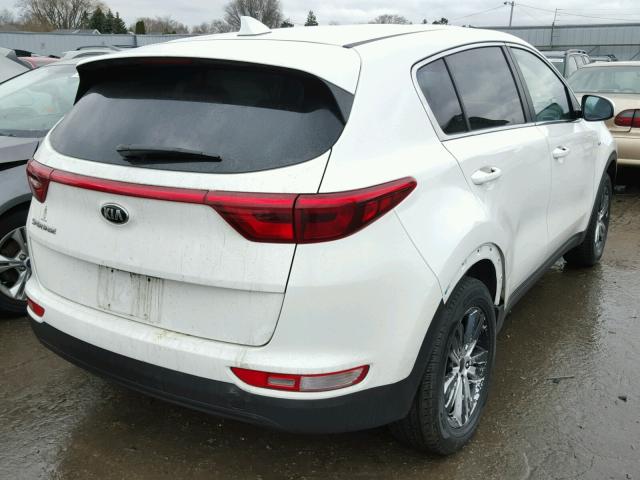 KNDPMCAC7H7108891 - 2017 KIA SPORTAGE L WHITE photo 4