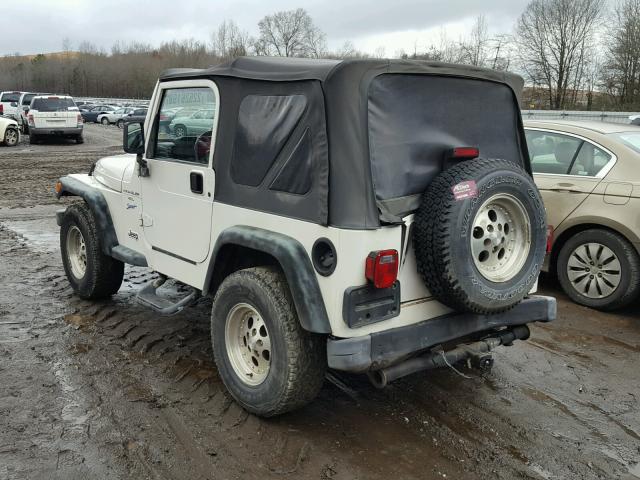 1J4FY19S6WP739753 - 1998 JEEP WRANGLER / WHITE photo 3