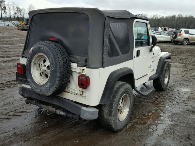 1J4FY19S6WP739753 - 1998 JEEP WRANGLER / WHITE photo 4