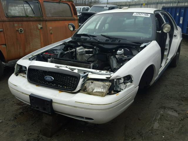 2FAHP71W97X153326 - 2007 FORD CROWN VICT WHITE photo 2