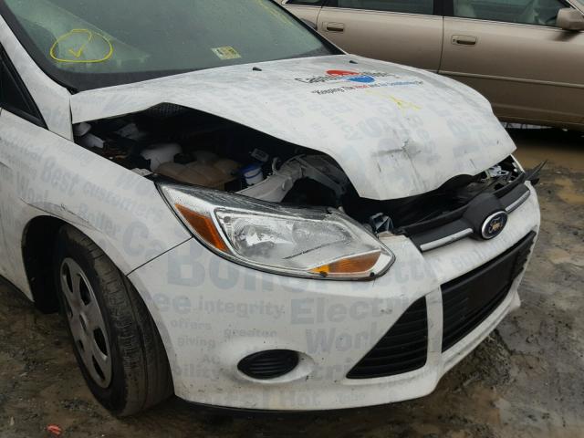 1FADP3E29EL285723 - 2014 FORD FOCUS S WHITE photo 9