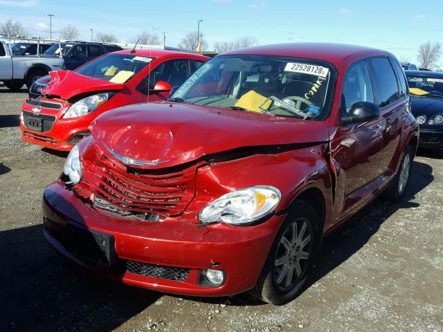 3A8FY58B18T117793 - 2008 CHRYSLER PT CRUISER RED photo 2