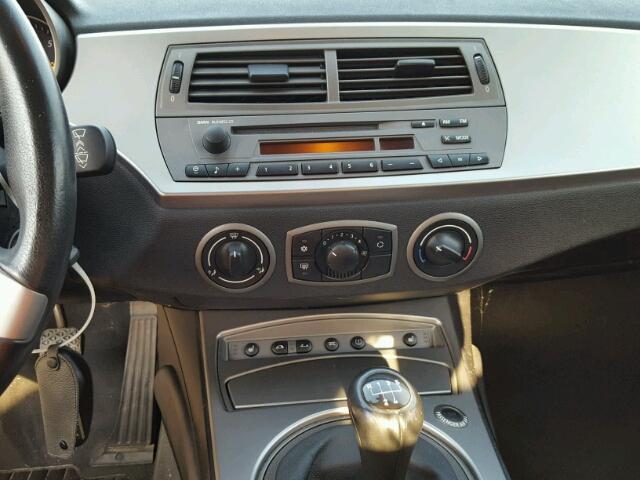 4USBT33564LR68420 - 2004 BMW Z4 2.5 WHITE photo 9