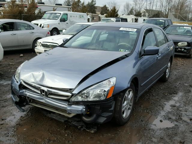 1HGCM567X7A043379 - 2007 HONDA ACCORD EX BLUE photo 2