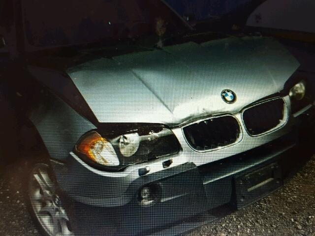 WBXPA73484WC44507 - 2004 BMW X3 2.5I GRAY photo 9