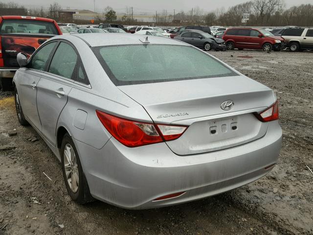 5NPEB4AC1DH798629 - 2013 HYUNDAI SONATA GLS SILVER photo 3