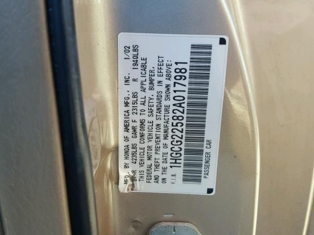 1HGCG22582A017981 - 2002 HONDA ACCORD EX GOLD photo 10