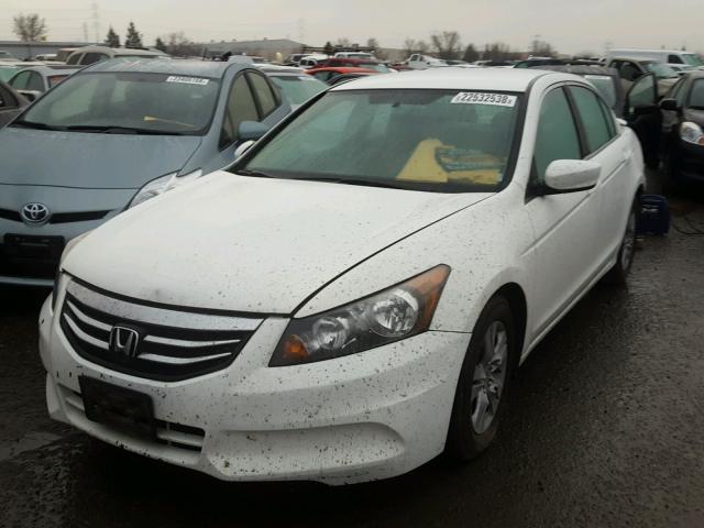 1HGCP2F6XCA159110 - 2012 HONDA ACCORD SE WHITE photo 2