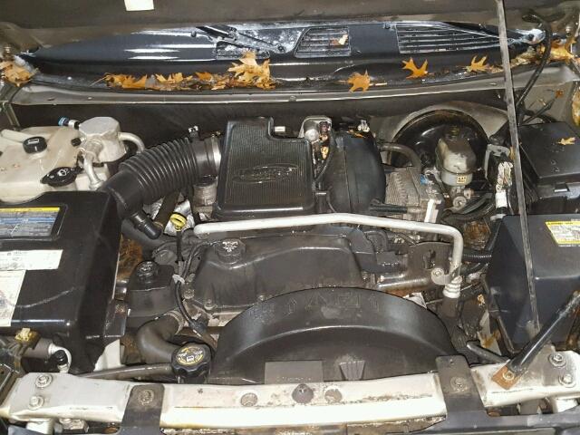 1GNDT13S442360966 - 2004 CHEVROLET TRAILBLAZE GRAY photo 7