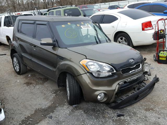 KNDJT2A62D7564997 - 2013 KIA SOUL + GREEN photo 1