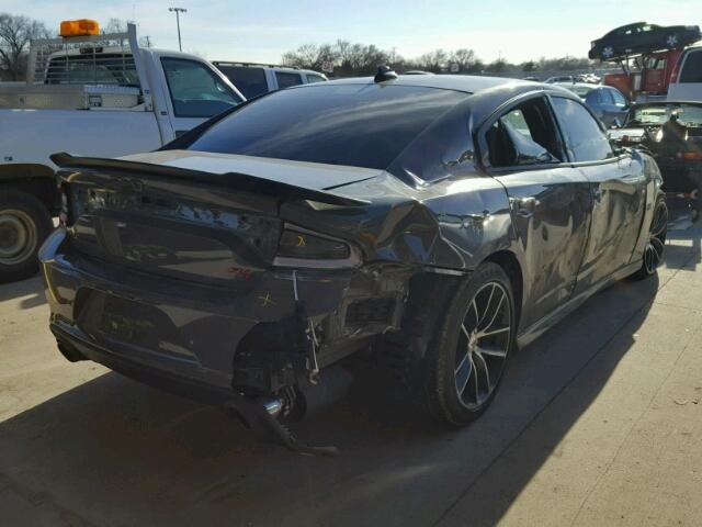 2C3CDXGJXJH135013 - 2018 DODGE CHARGER R/ GRAY photo 4