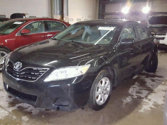 4T4BF3EK4BR203358 - 2011 TOYOTA CAMRY BASE BLACK photo 2