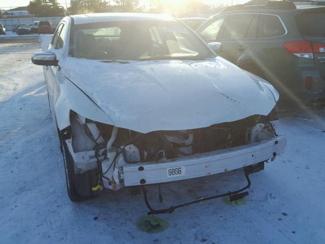 1FAHP2FW7BG125387 - 2011 FORD TAURUS LIM WHITE photo 1