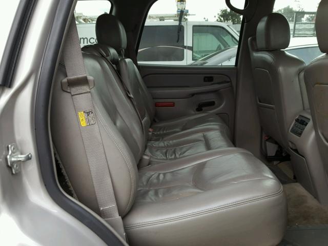 1GNEC13Z15J255892 - 2005 CHEVROLET TAHOE C150 SILVER photo 6