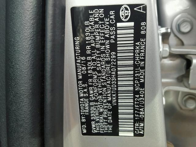 VNKKTUD33HA072299 - 2017 TOYOTA YARIS L SILVER photo 10