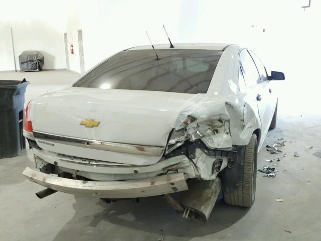 6G1MK5U23DL823851 - 2013 CHEVROLET CAPRICE PO WHITE photo 4