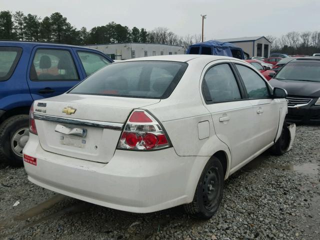 KL1TD56698B244764 - 2008 CHEVROLET AVEO BASE WHITE photo 4