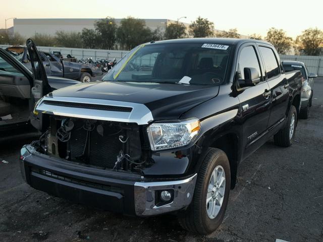 5TFEW5F10HX224986 - 2017 TOYOTA TUNDRA CRE BLACK photo 2