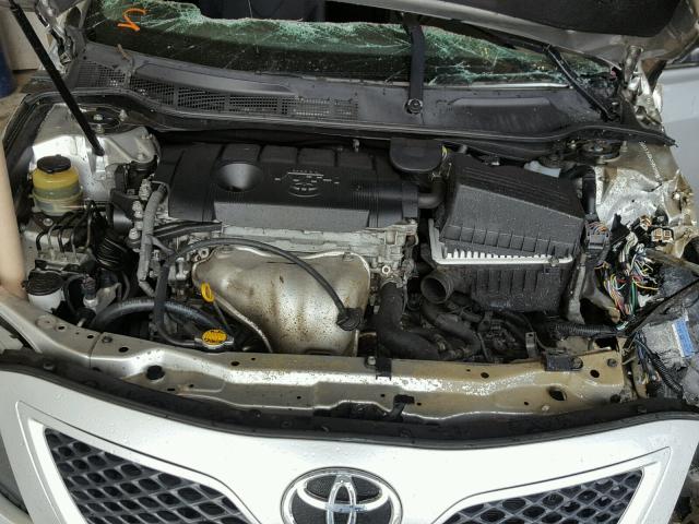 4T1BF3EK5BU145304 - 2011 TOYOTA CAMRY BASE SILVER photo 7