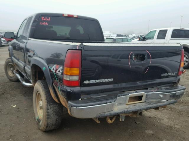 1GCHK29U61E220505 - 2001 CHEVROLET SILVERADO BLACK photo 3