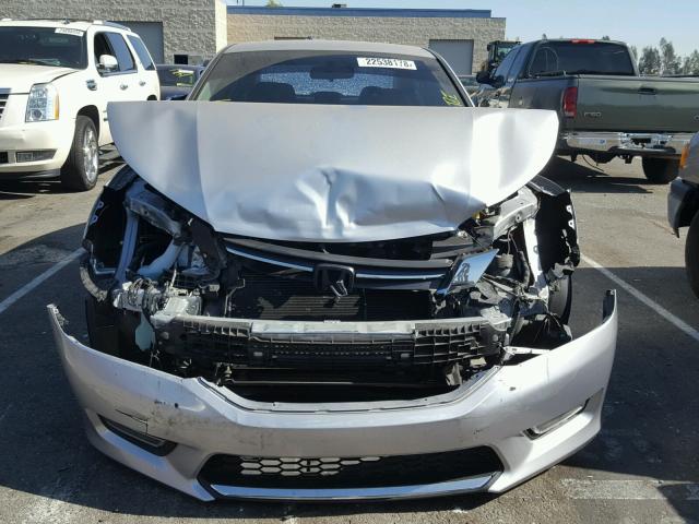 1HGCR2F54DA134416 - 2013 HONDA ACCORD SPO SILVER photo 9