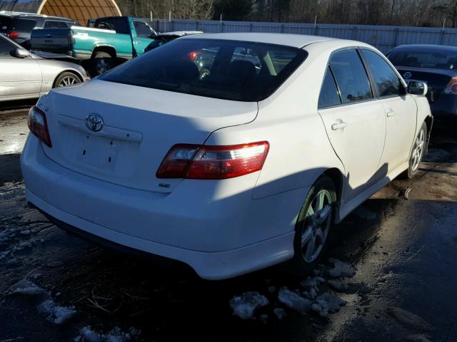 4T1BE46KX9U858121 - 2009 TOYOTA CAMRY BASE WHITE photo 4