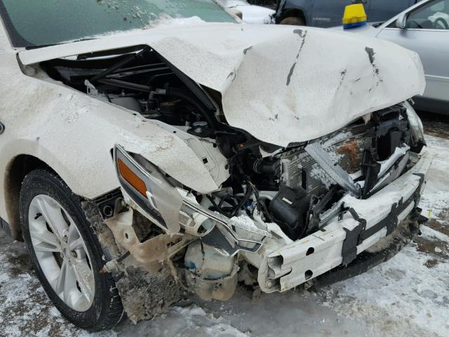 1FAHP2E88EG115054 - 2014 FORD TAURUS SEL WHITE photo 9