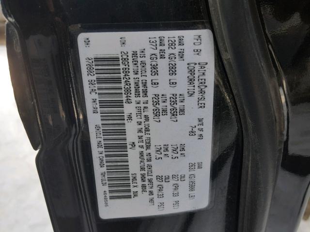 2C8GF68424R386440 - 2004 CHRYSLER PACIFICA BLACK photo 10