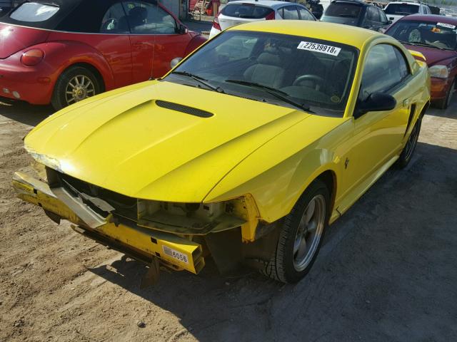 1FAFP40451F216415 - 2001 FORD MUSTANG YELLOW photo 2