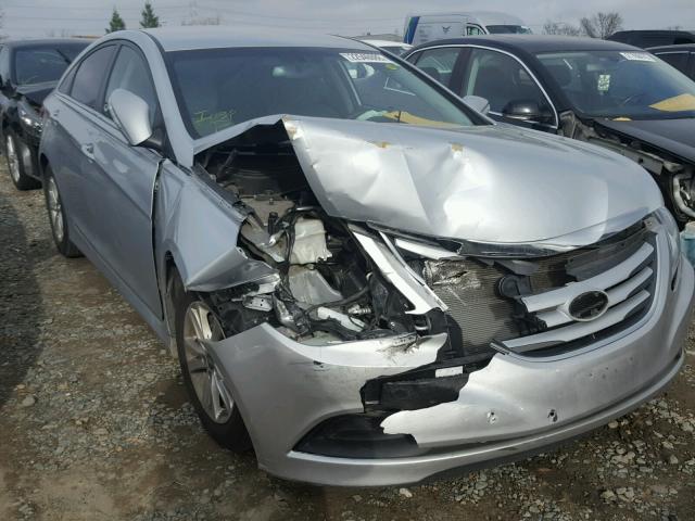 5NPEB4AC0EH914047 - 2014 HYUNDAI SONATA GLS SILVER photo 1