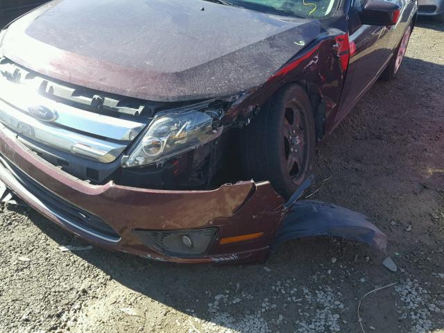 3FAHP0HA1BR322702 - 2011 FORD FUSION SE MAROON photo 9