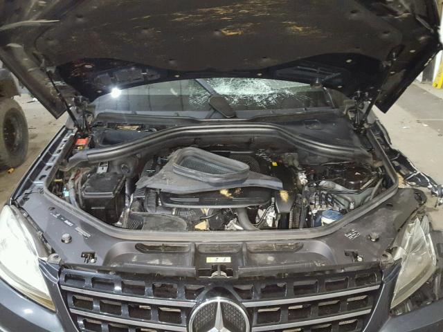 4JGDA5HB6CA022306 - 2012 MERCEDES-BENZ ML 350 4MA GRAY photo 7