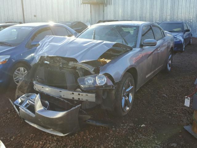 2C3CDXBG5EH170866 - 2014 DODGE CHARGER SE GRAY photo 2