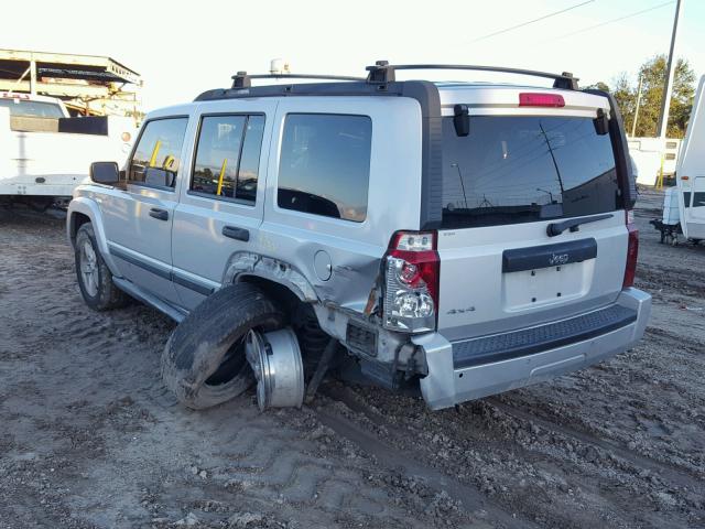 1J8HG48KX6C124157 - 2006 JEEP COMMANDER SILVER photo 3